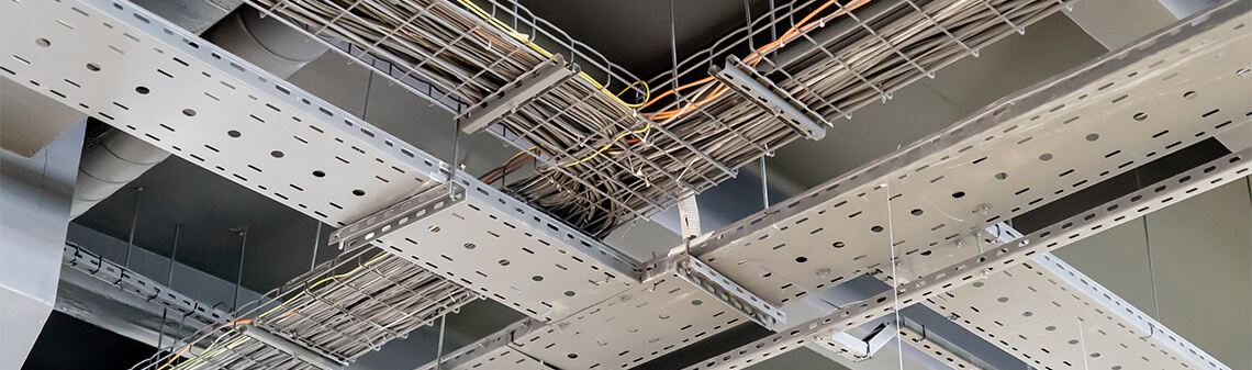Wire Mesh Cable Trays vs Traditional Cable Trays: Pros, Cons & Cost